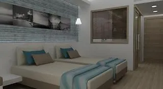 Smart Voxx ホテル 4*