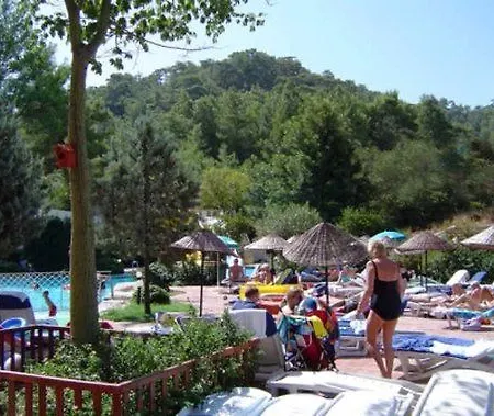 Hotel Kervansaray 4*