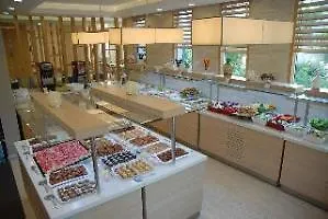 马尔马里斯克尔万萨雷酒店-全包式 马尔马里斯